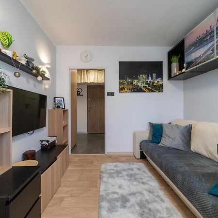 Metro Lux Home Apartment Варшава Екстер'єр фото