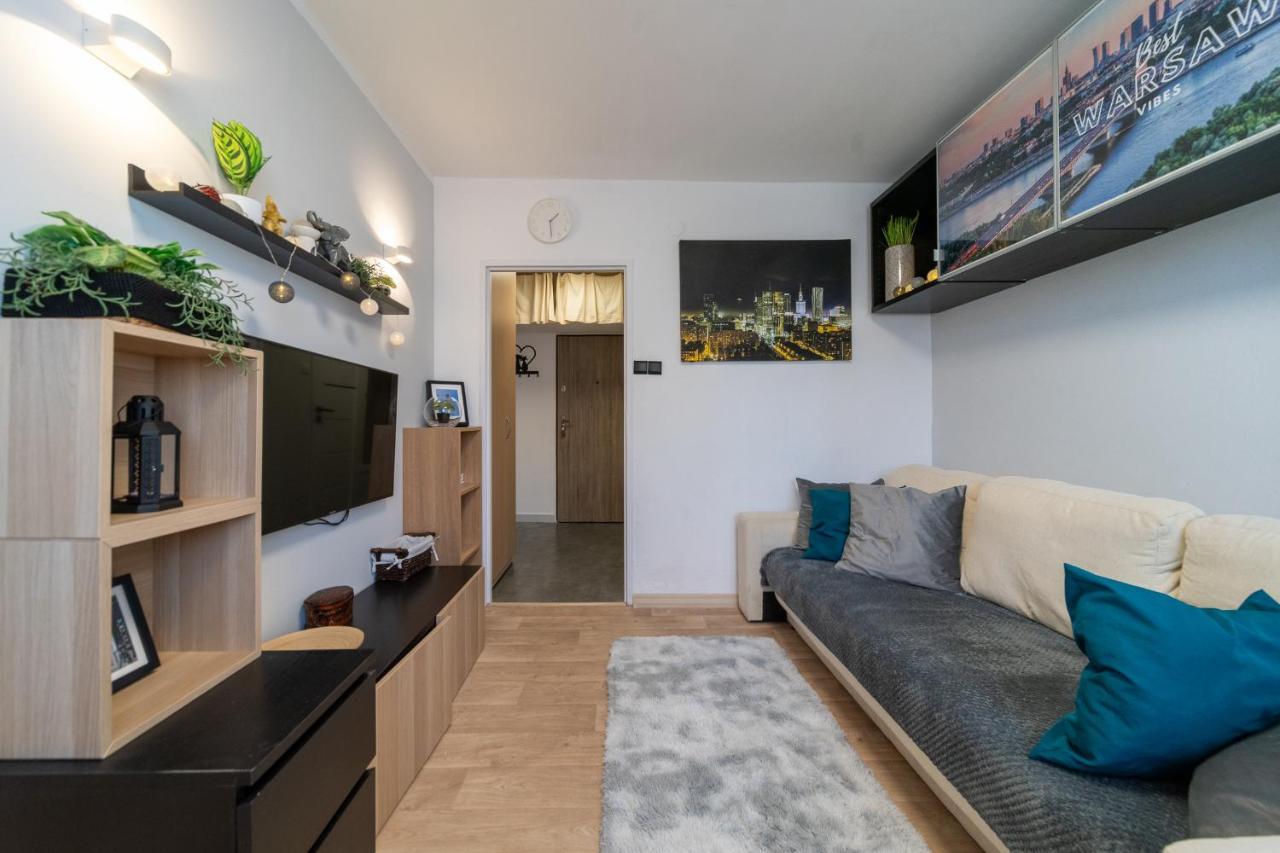 Metro Lux Home Apartment Варшава Екстер'єр фото